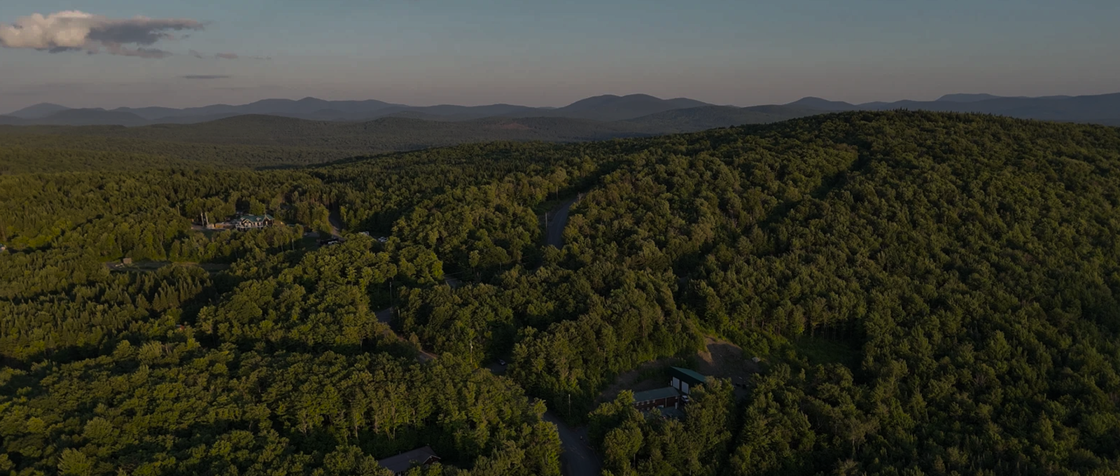 The Domaine des Montagnais seen from above